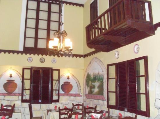 Piatsa Greka Taverna